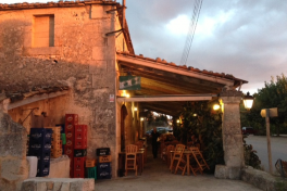 Mallorca Restaurants Montiuri Bar S'Hostal Aussenansicht