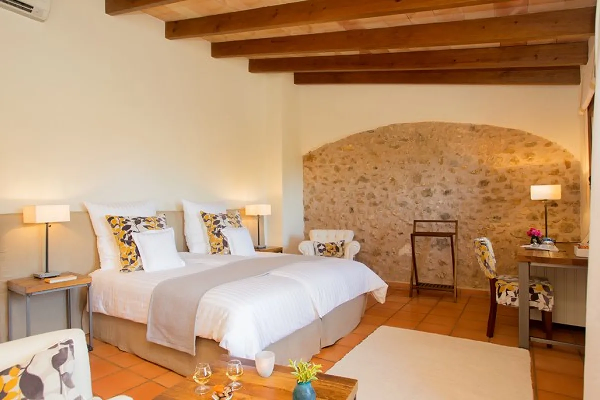 Mallorca-Hotel-Maria-de-Salud-Font-y-Roig-9
