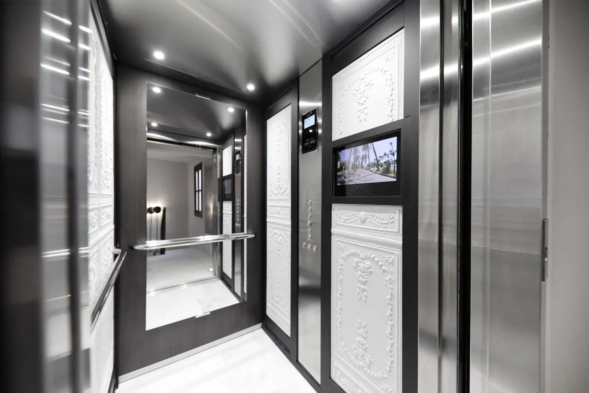 Mallorca Hotels Palma de Mallorca Summum Prime Boutique Hotel Fahrstuhl
