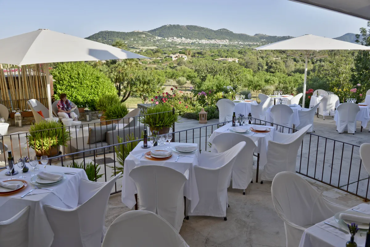 Mallorca Restaurants Capdepera Cases de So Barbassa Terrasse