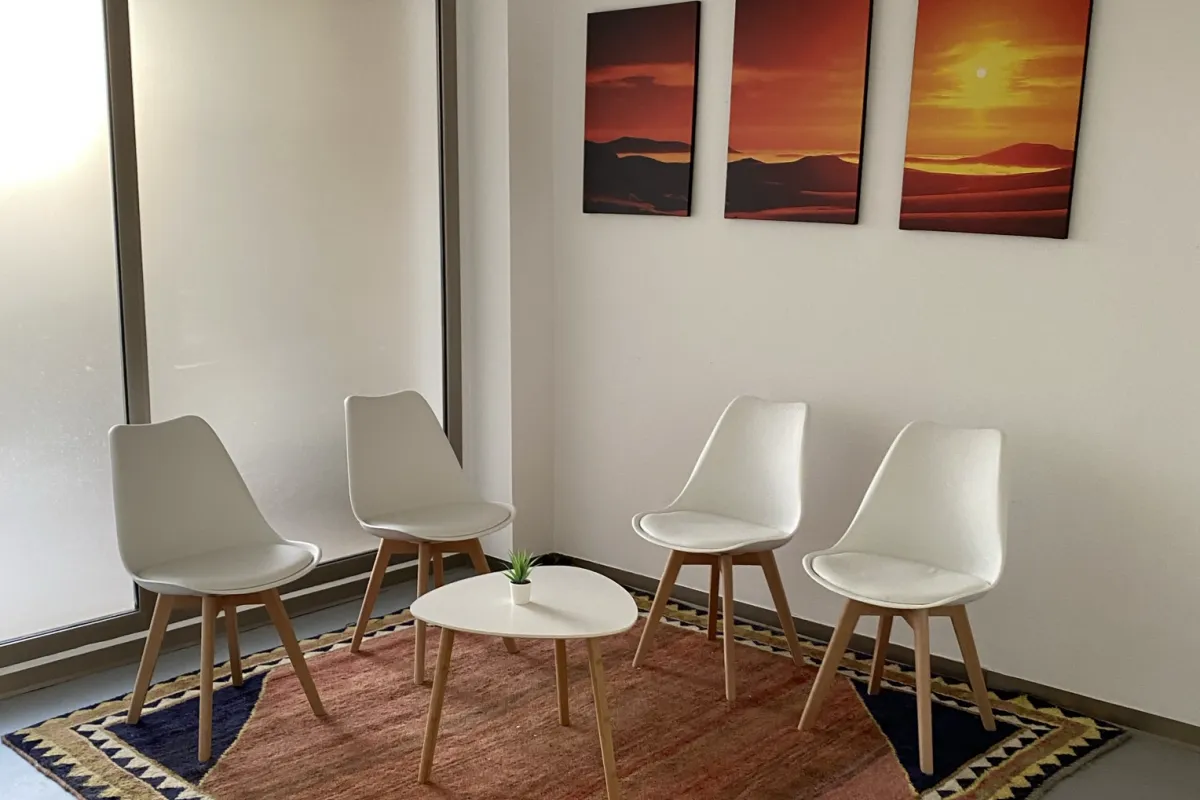 Mallorca Proktologe Dr. Hendrik Röhrig Wartebereich