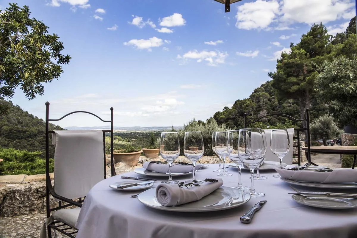 Mallorca Hotels Binibona Finca Albellons Natural Parc gedeckter Tisch