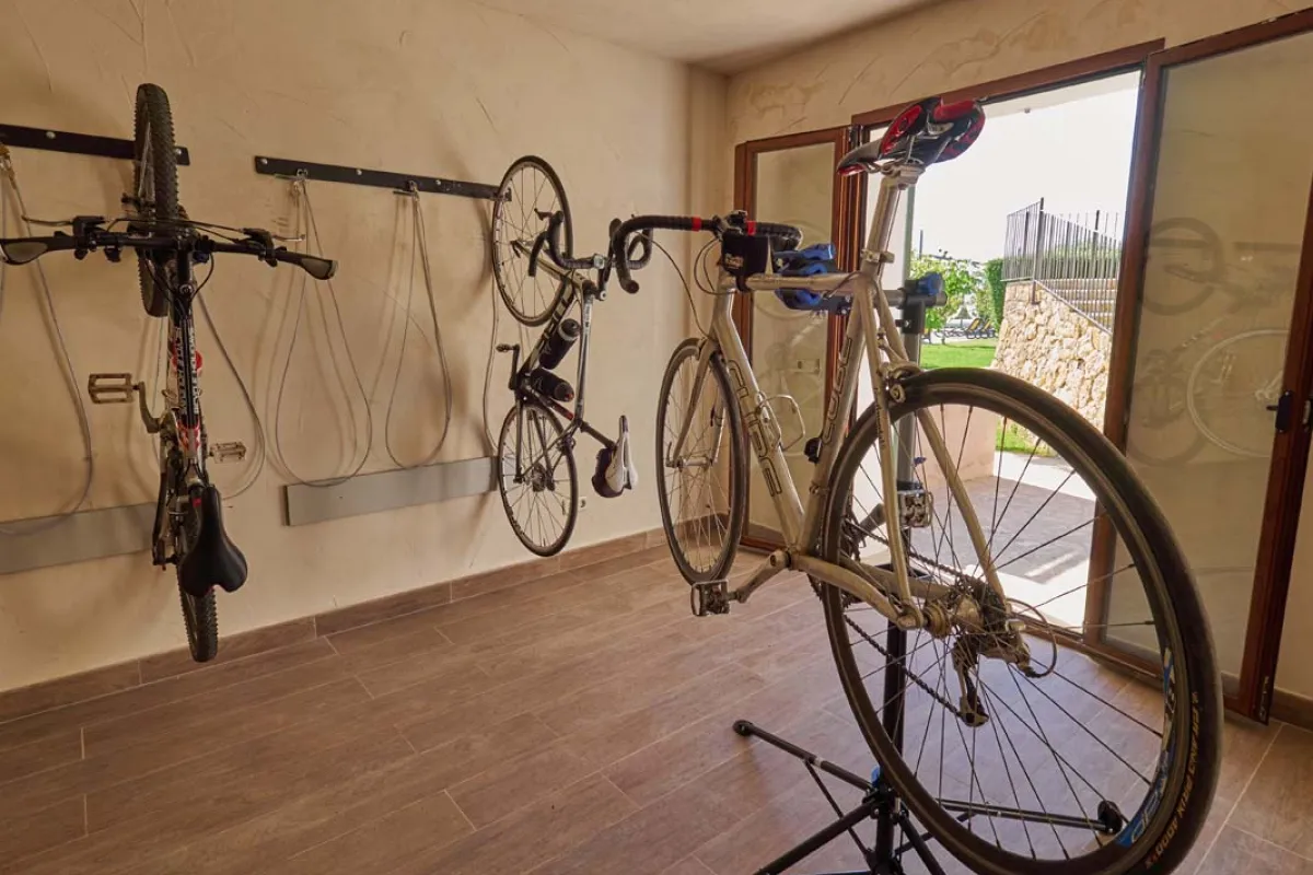 Mallorca Hotels Fincahotel Binibona Parc Natural Fahrrad Raum