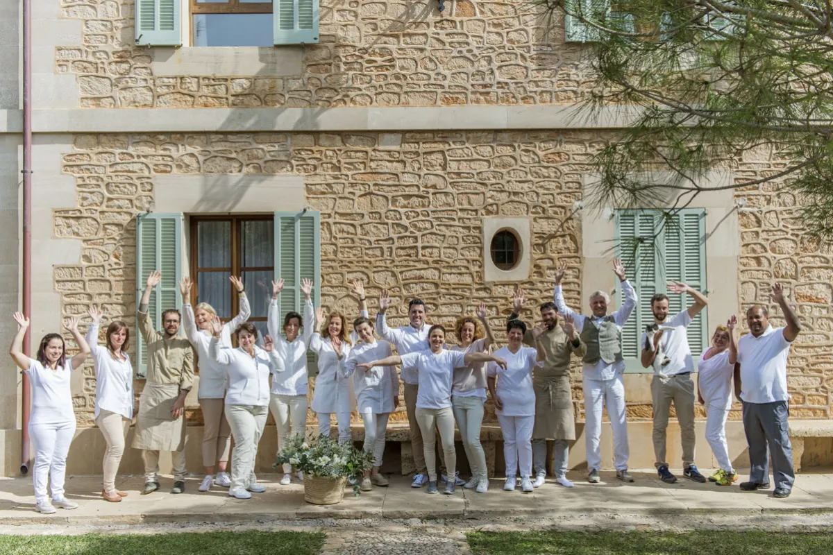 Mallorca Hotels Santanyi Cal Reiet Team