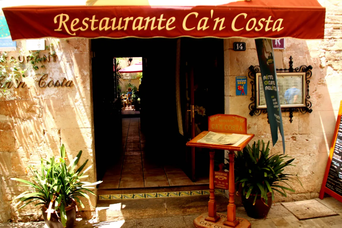 Mallorca Restaurants Alcudia Can Costa Entree