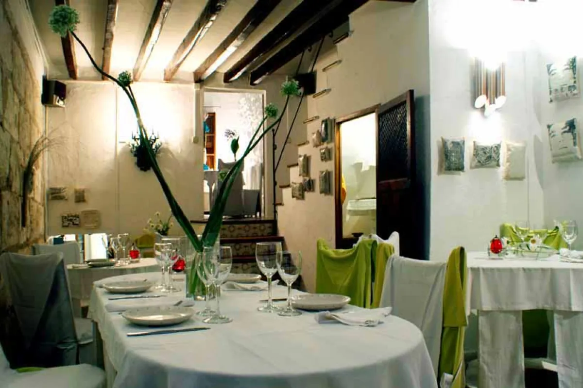 Mallorca Restaurants Palma Ca Na Toneta Caimari Gastraum