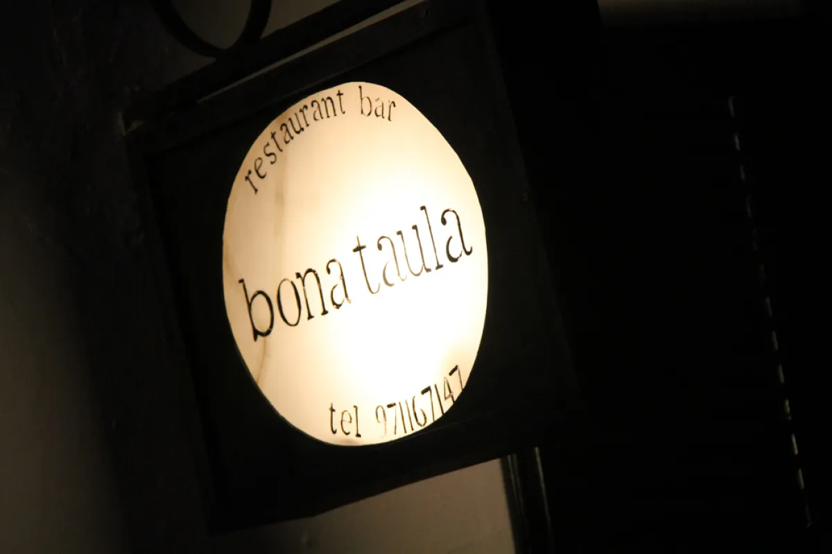 Mallorca Restaurants Cologne Bona Taula Logo