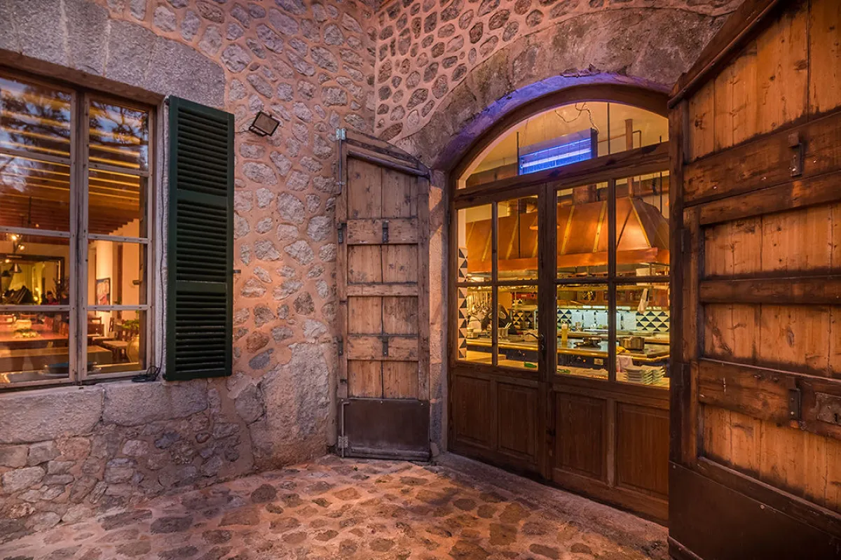 Mallorca Restaurants Seller Cas Xorc Entree
