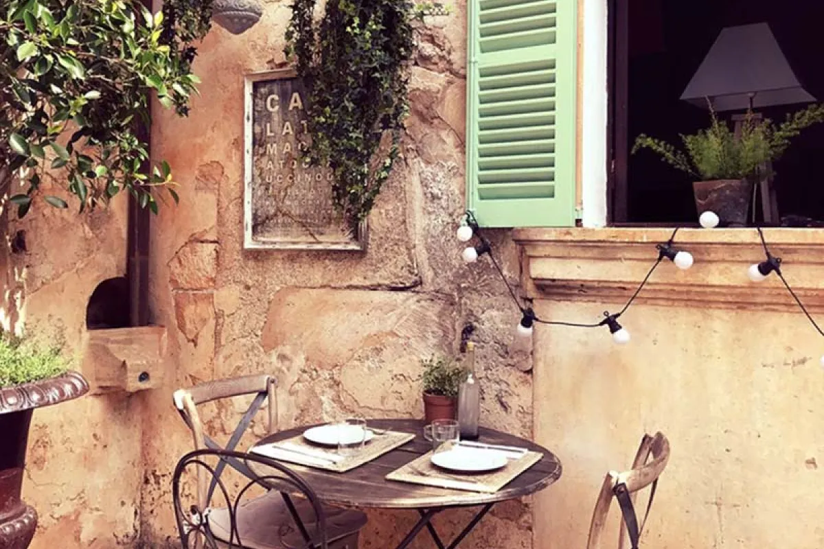 Mallorca Restaurants Ses Salines Cassai Detail