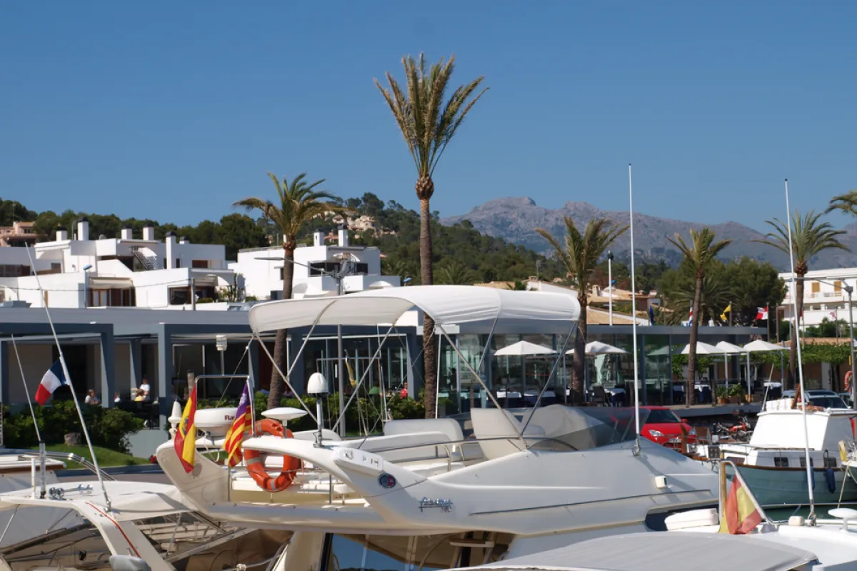 Mallorca Restaurants Port Andratx Club de Vela Yachthafen