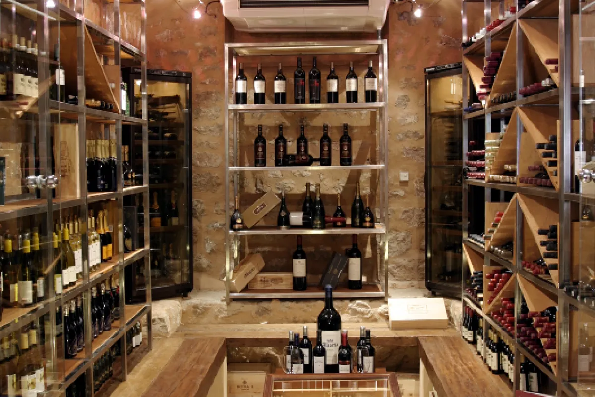 Mallorca Restaurants Soller Ca'n Blau Weinkeller