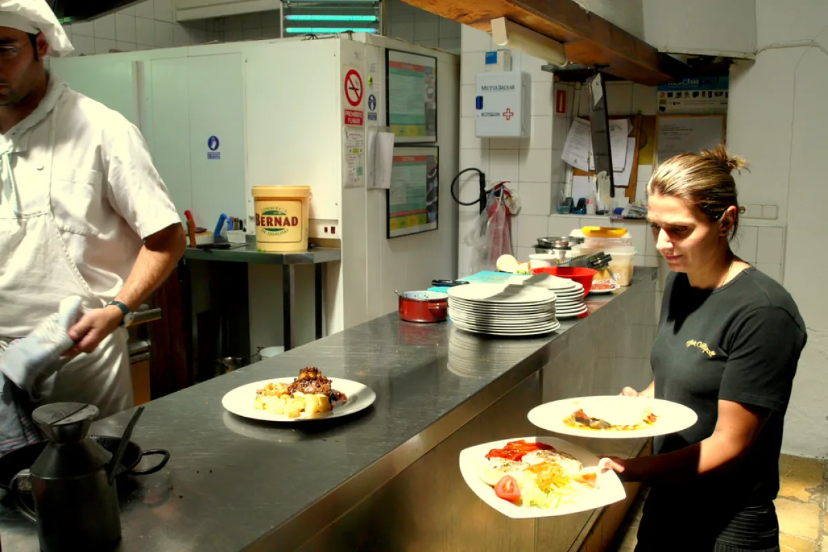 Mallorca Restaurants Inca Celler Can Ripoll Service
