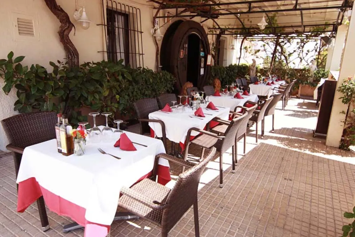 Mallorca Restaurants Port de Pollenca Celler La Parra Gastraum