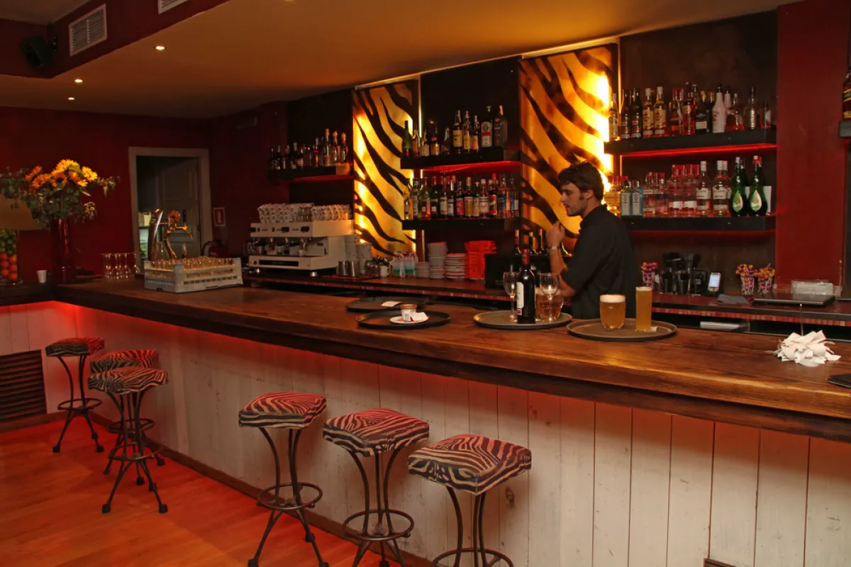 Mallorca Restaurants Portals Nous Diablito Tresen