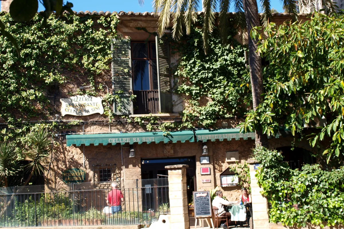 Mallorca Restaurants Santa Maria del Cami Celler Sa Sini Fassade