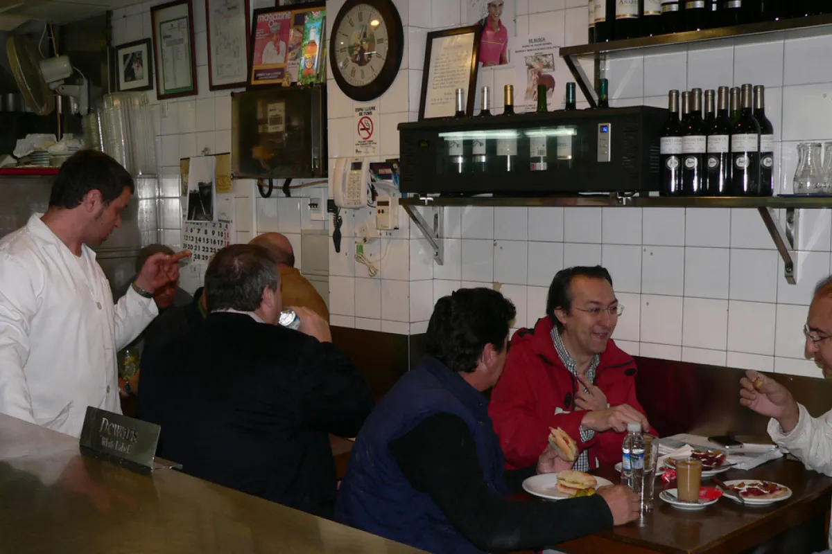 Mallorca Restaurants Palma Bar Joan Frau Tresen