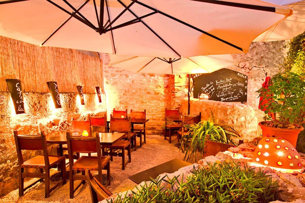 Mallorca Restaurants Santanyi Cafe Bistro Pablo Ambiente