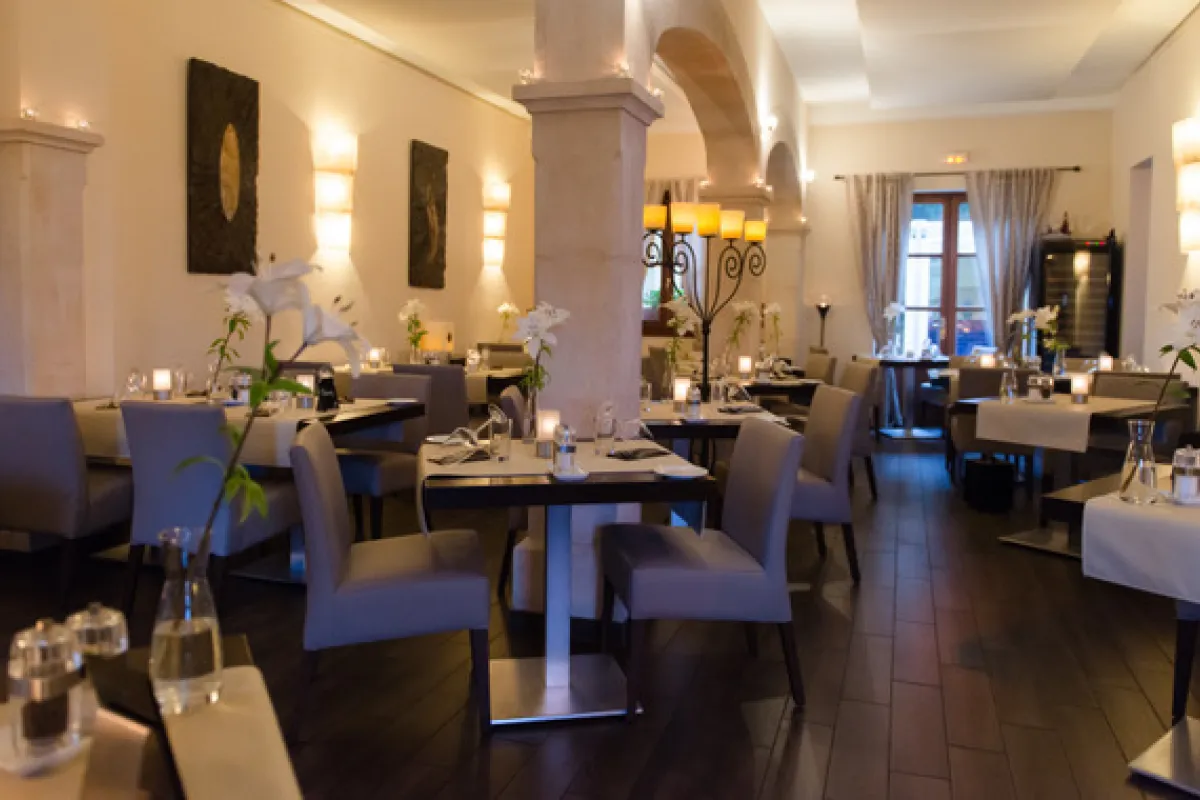 Mallorca Restaurants Port d'Andratx Trespais Interieur