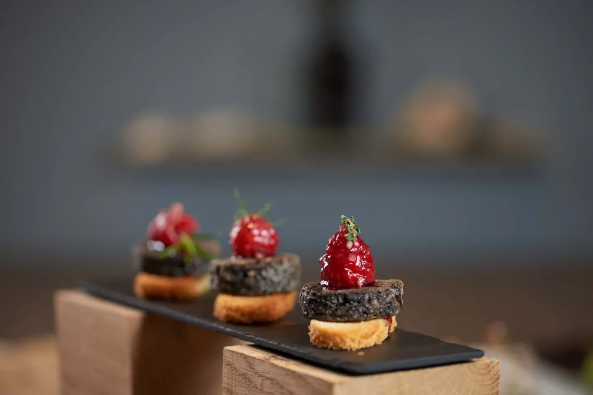 Mallorca_Restaurants_Santa Ponca_Adelfas_Reisblutwurst