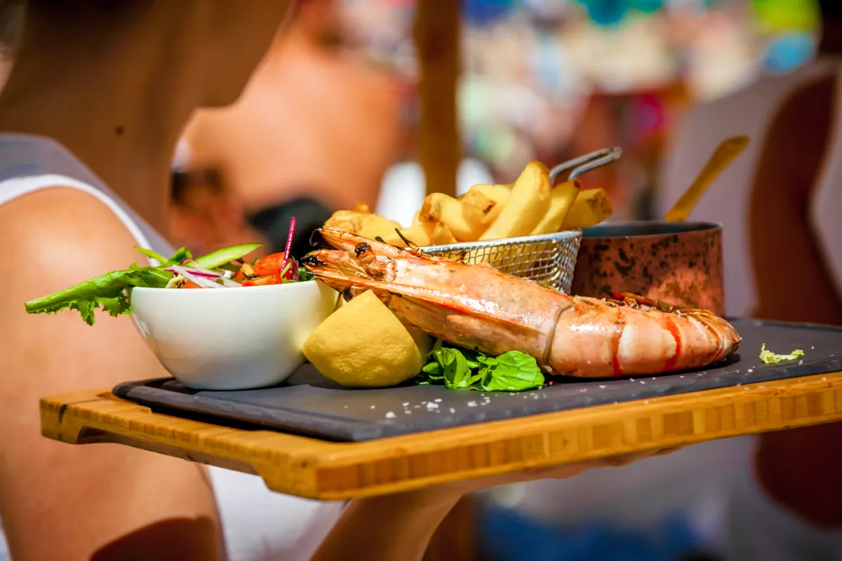 Mallorca-Beachclub-Magaluf-Nikki-Beach-28